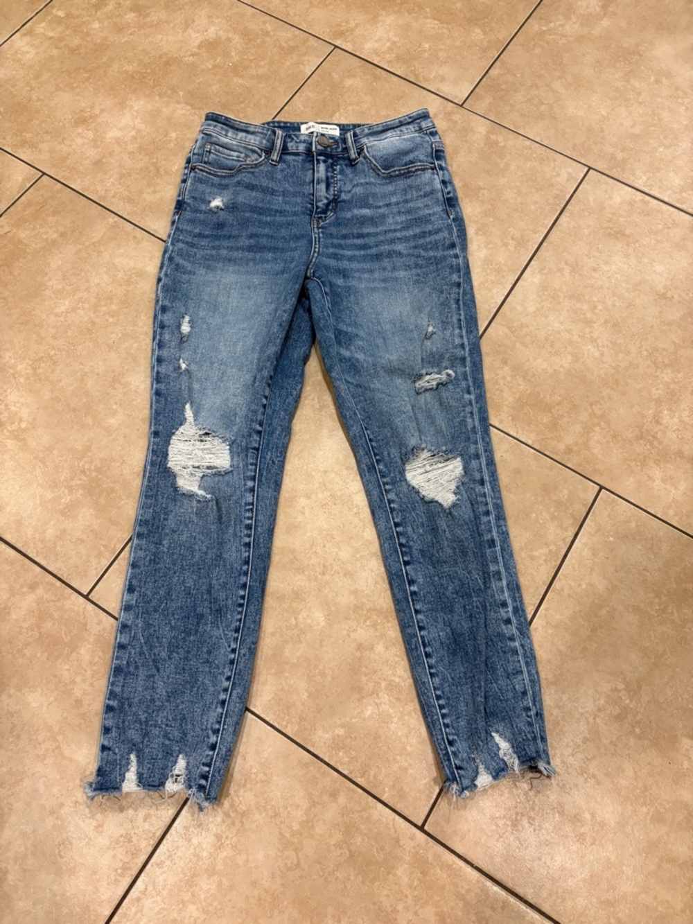Women's Distressed Blue Jeans - Casual Slim Fit BKE mom jeans
